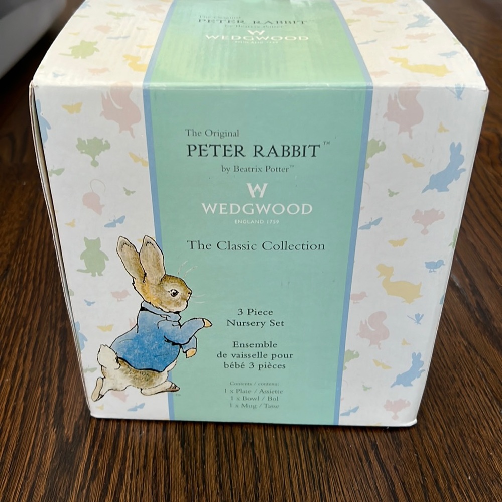 Wedgewood Peter rabbit 3 piece nursery set NIB